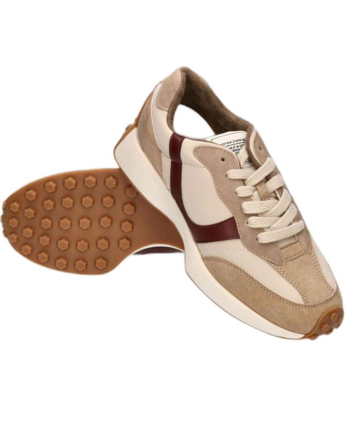 Corina Retro-Bumpy Sneakers